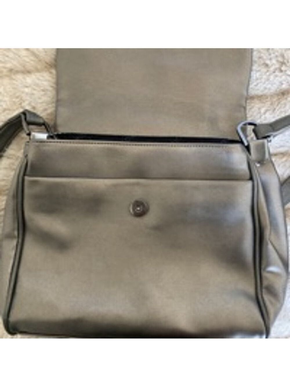 Women's Capezio metallic gold/ Gray Shoulder Bag Medium - Picture 6 of 6